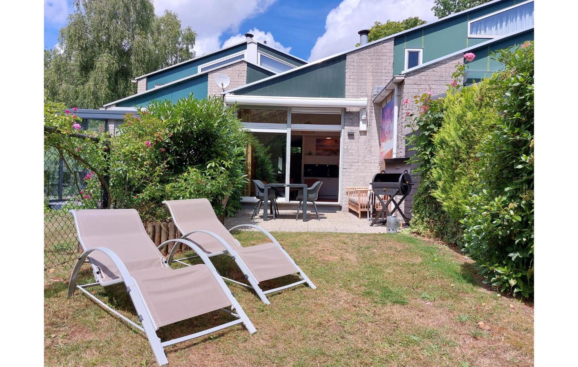Lovely In With Sauna Vakantiehuis